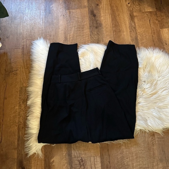 & OTHER STORIES Black Pleated Trousers - Picture 6 of 7